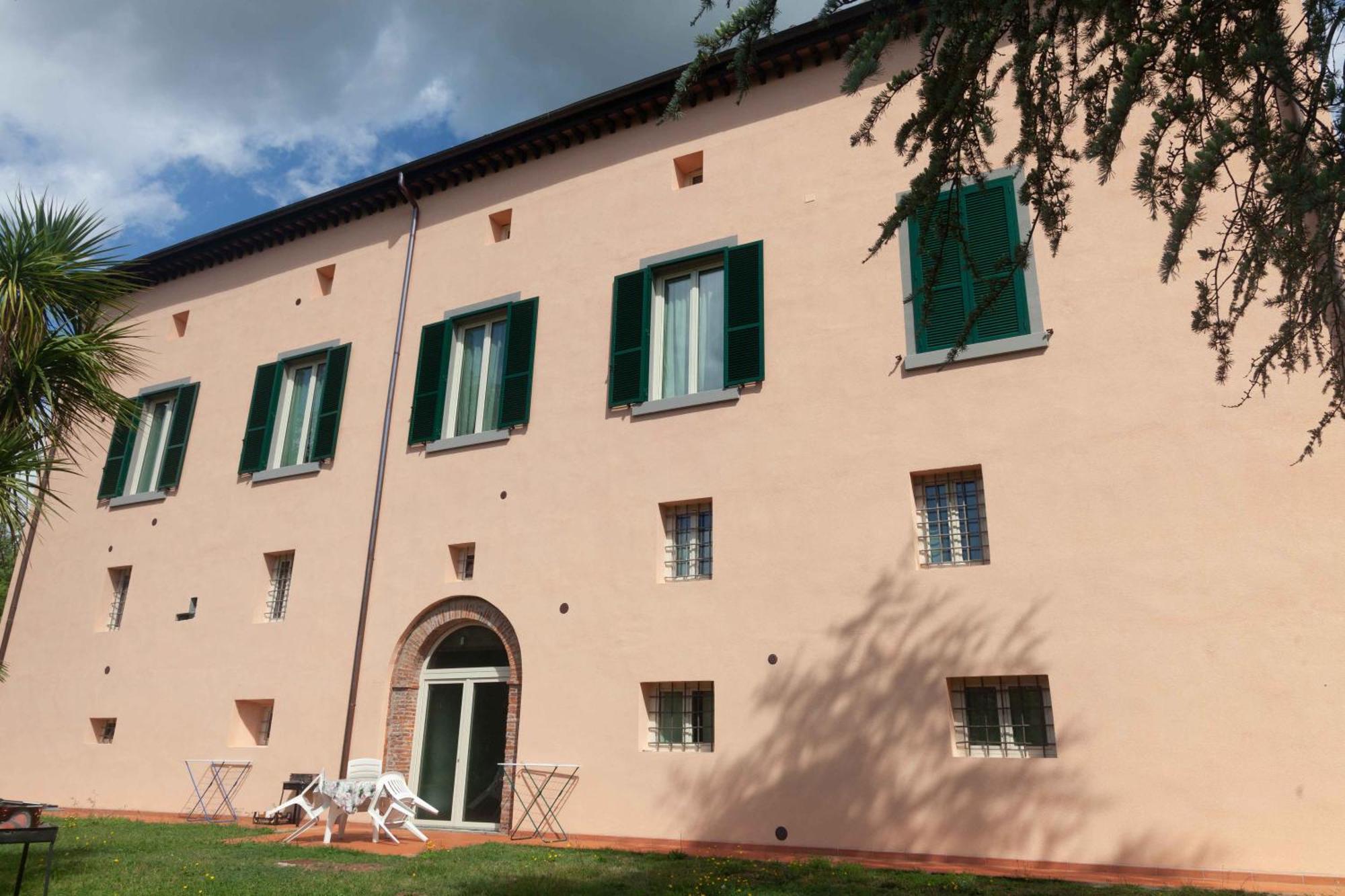 Bed And Breakfast Villa Torre Degli Onesti Apartments Lucca Eksteriør bilde