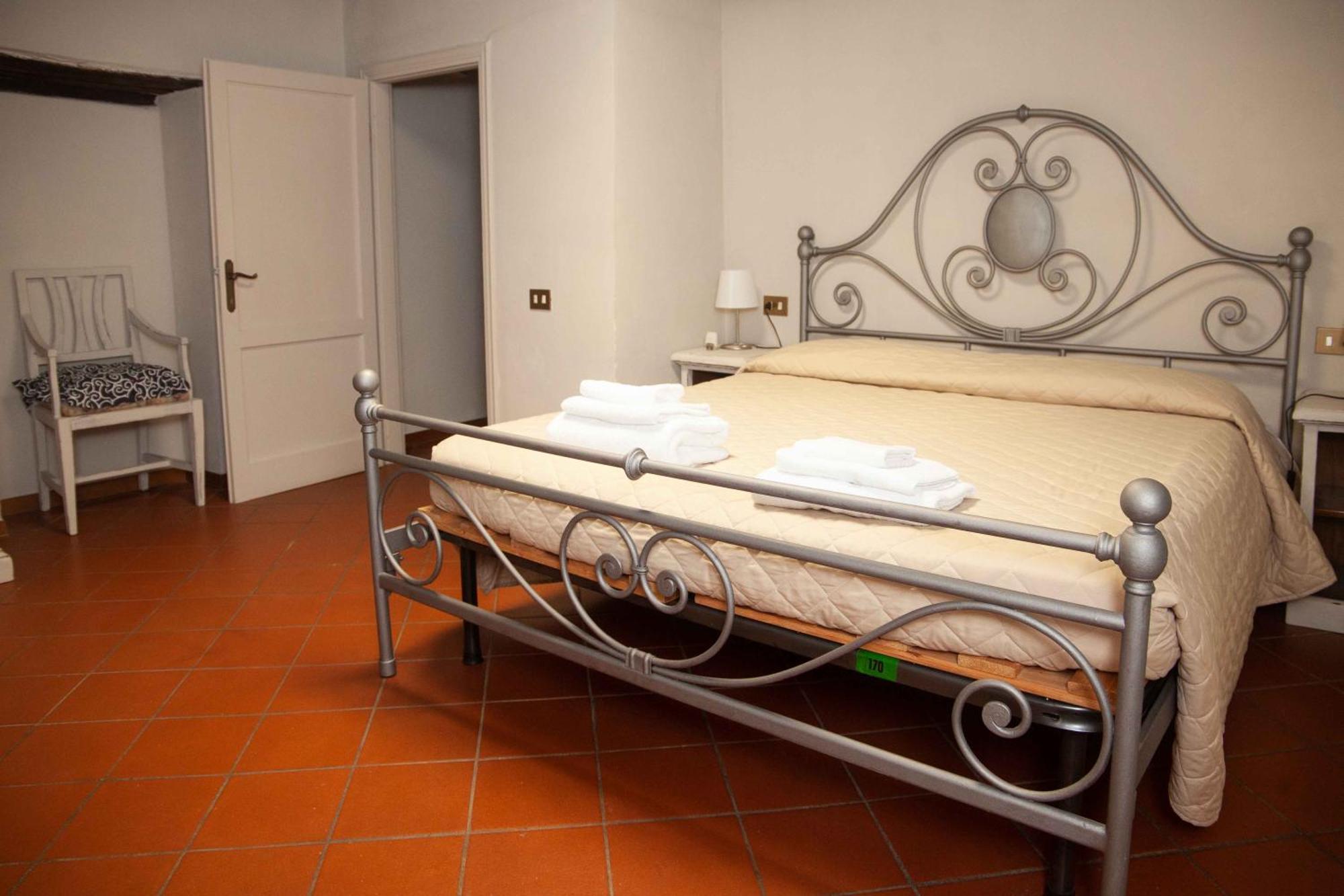 Bed And Breakfast Villa Torre Degli Onesti Apartments Lucca Eksteriør bilde